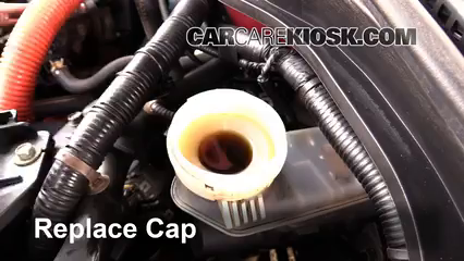 2003-2007 Honda Accord Brake Fluid Level Check - 2007 Honda Accord